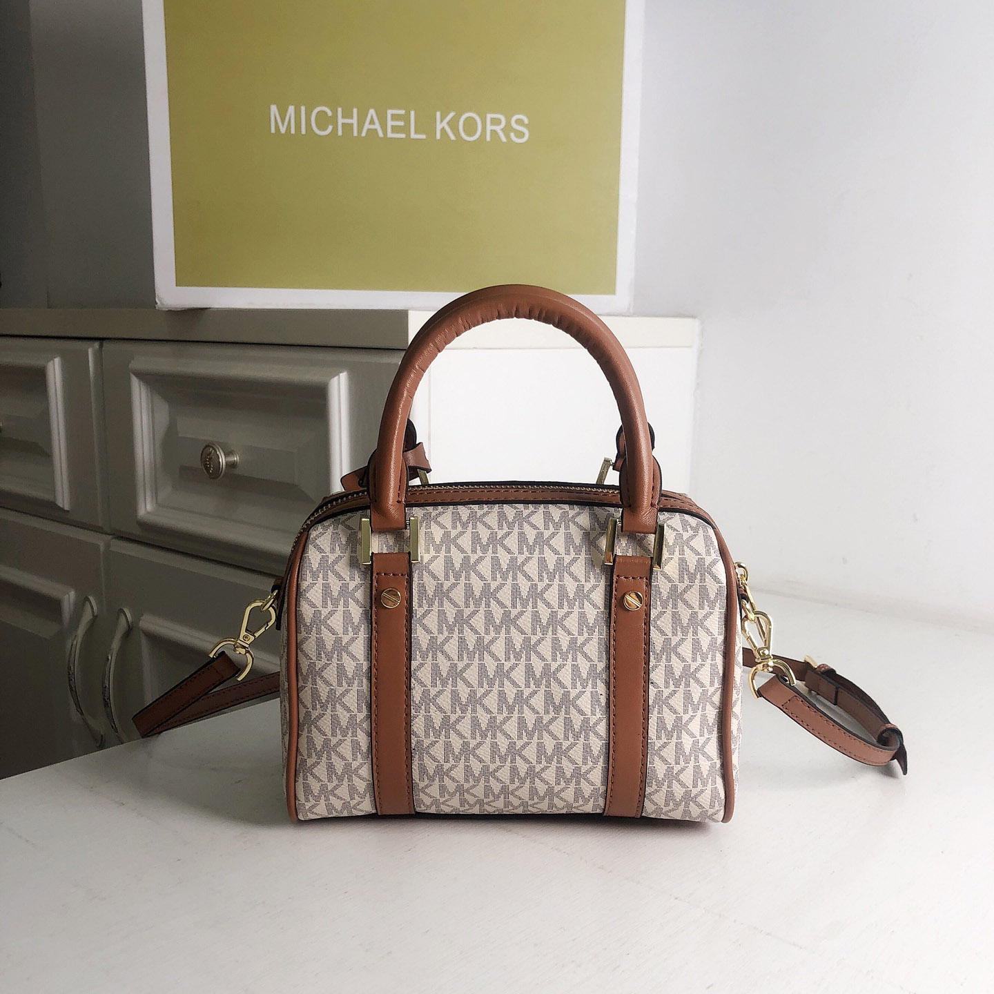 New Michael Kors Women Luxury  - đánh giá và giá Leather Bracelet