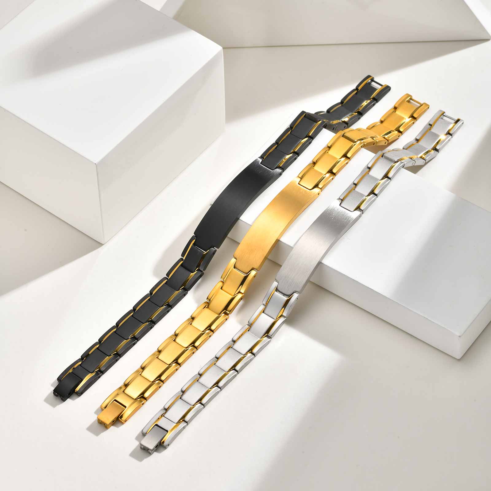 Custom Name Text Engraved Brac - đánh giá và giá Jewelry Watches For Men