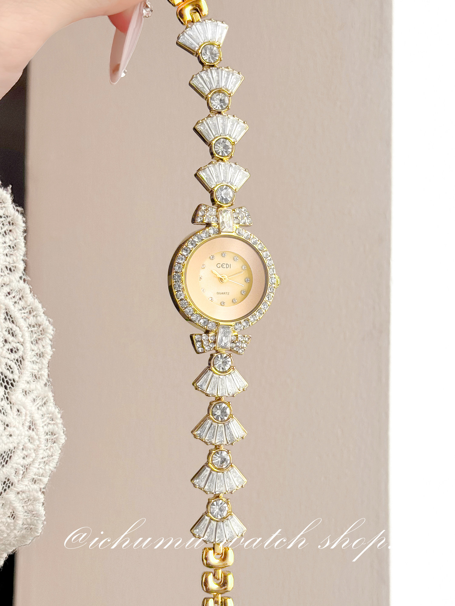 Mermaid Women's Watch Light Lu - đánh giá và giá Leather Bracelet