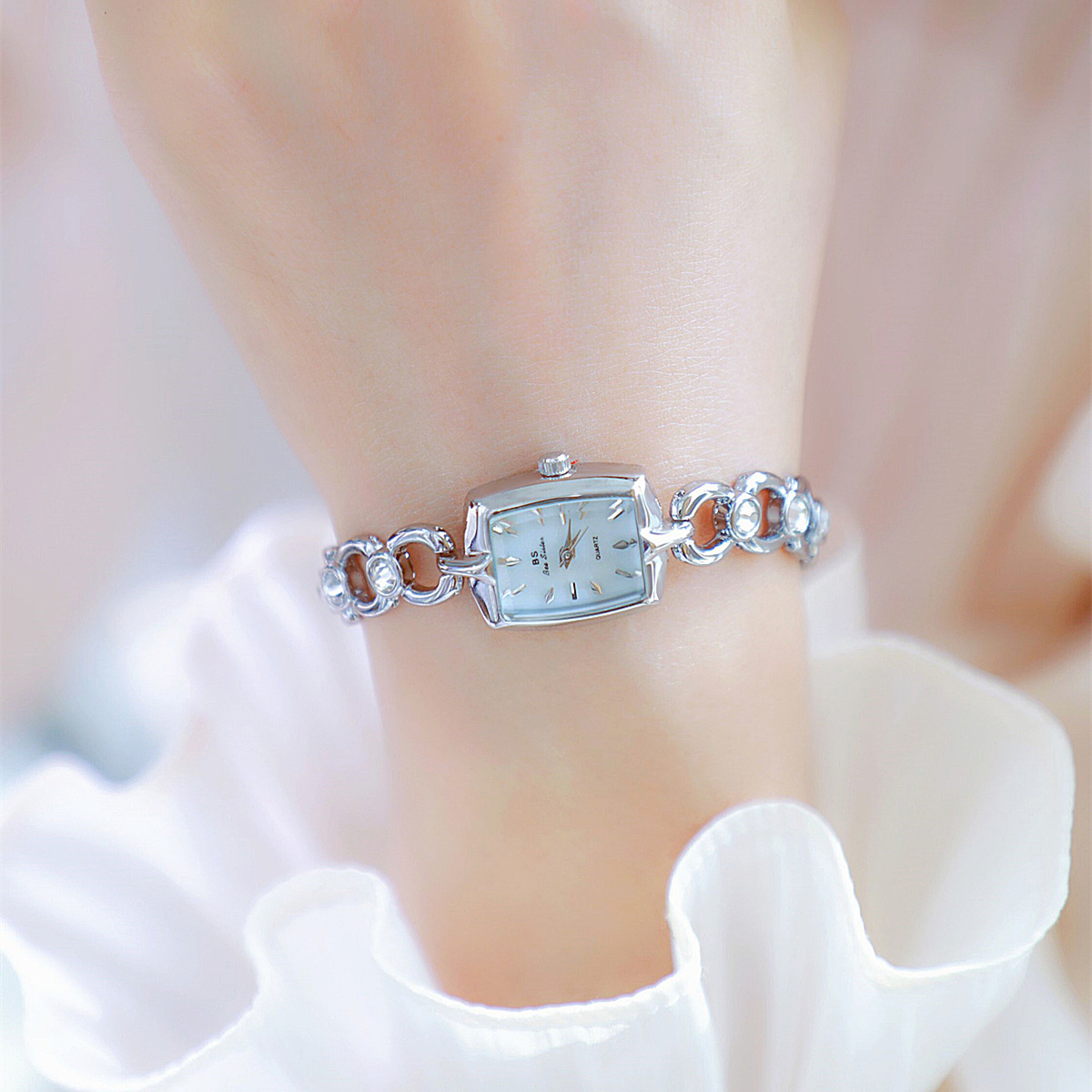 UTHAI Watch For Women Light Lu - đánh giá và giá Jewelry Watches Brands